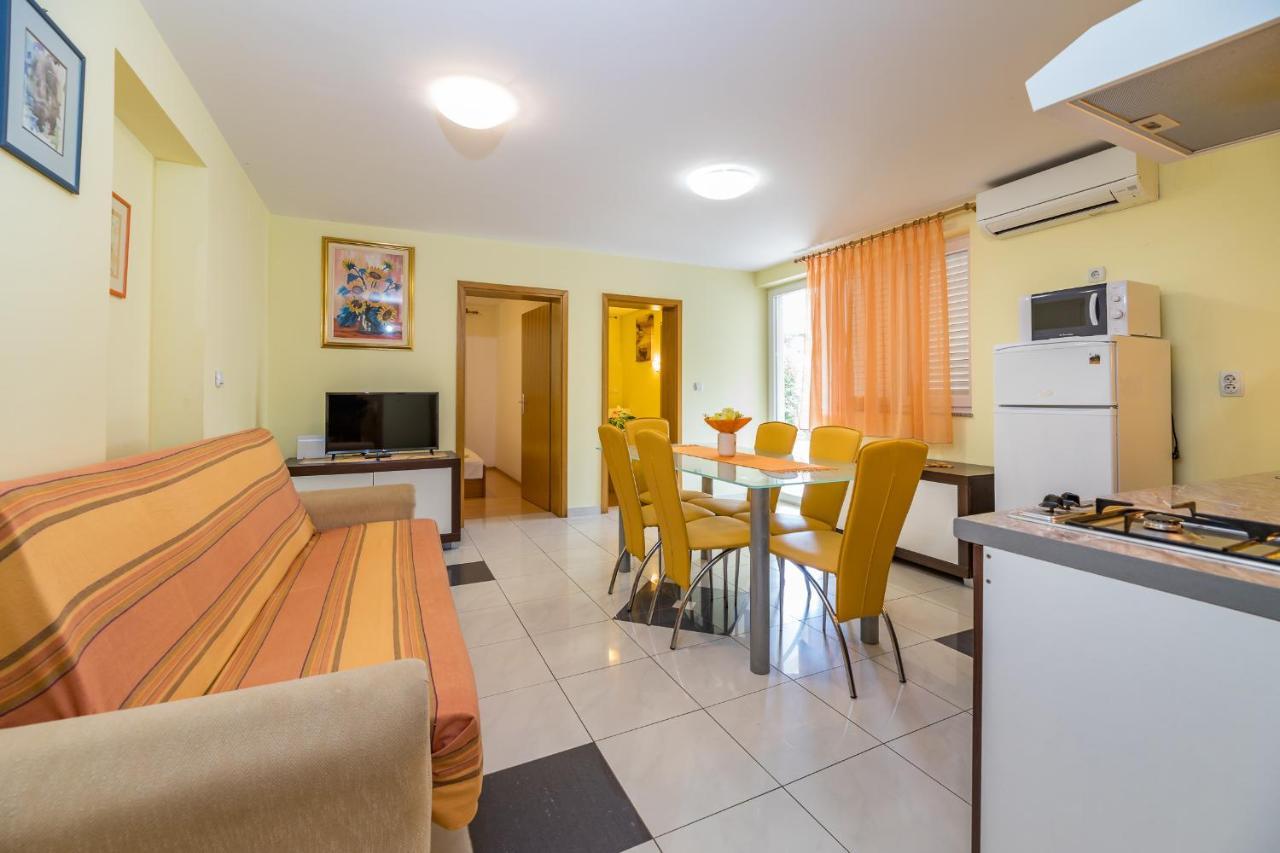 Apartments Ljubica Garden Baška Exteriér fotografie