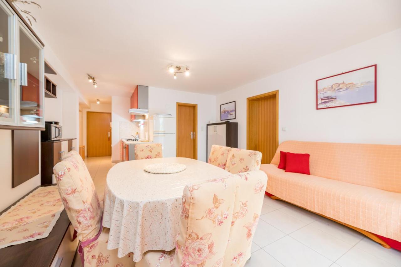 Apartments Ljubica Garden Baška Exteriér fotografie